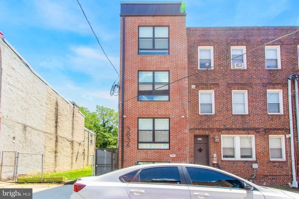 3836 Haverford Avenue - Photo 1