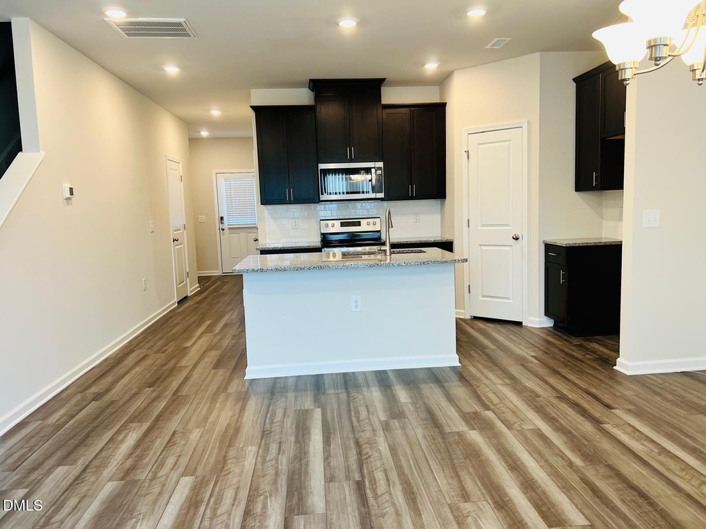 929 Field Ivy Drive - Photo 2