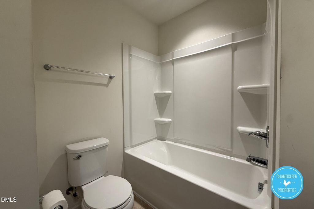 49 E Grove Point Drive - Photo 16