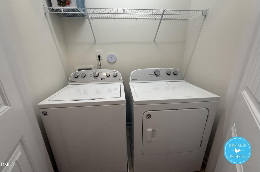 49 E Grove Point Drive - Photo 21