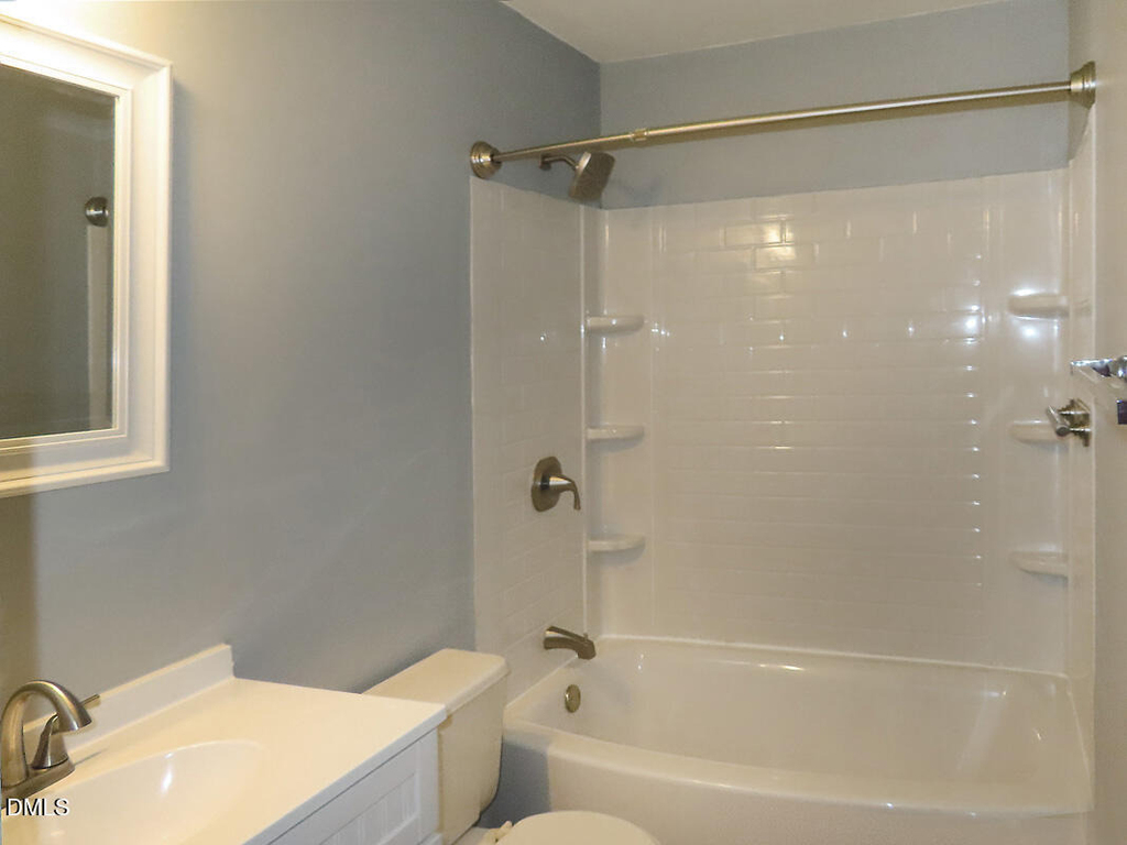 913 Shady Lawn Road - Photo 12