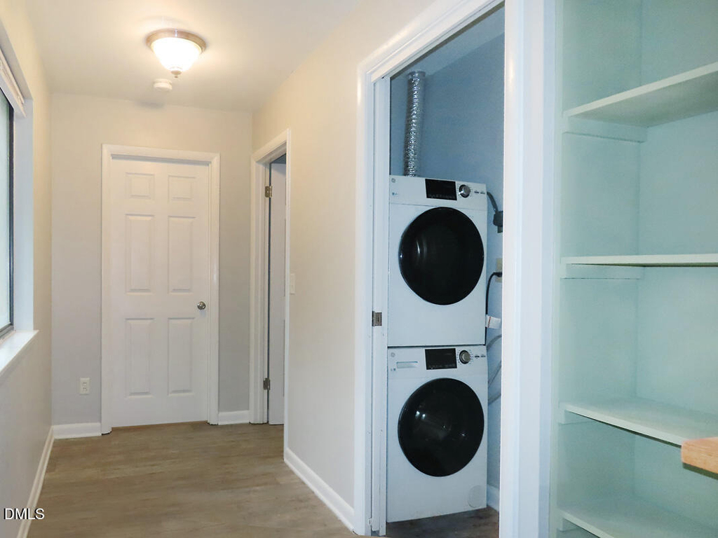 913 Shady Lawn Road - Photo 14