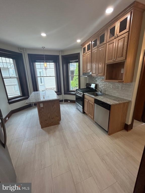 212 Forrest Avenue - Photo 1