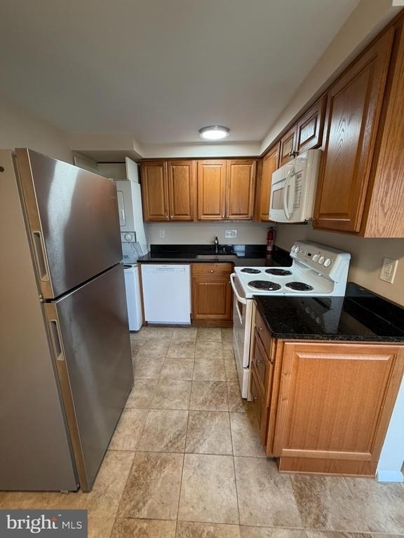 250 Tanglewood Lane - Photo 1