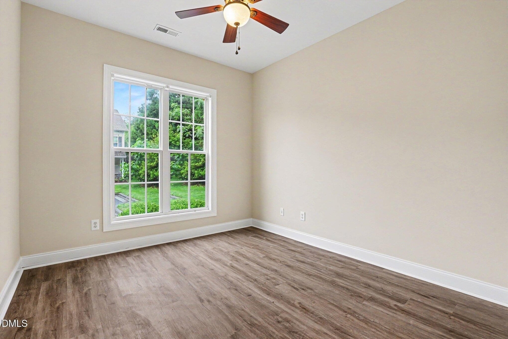 306 Sugar Maple Avenue - Photo 6