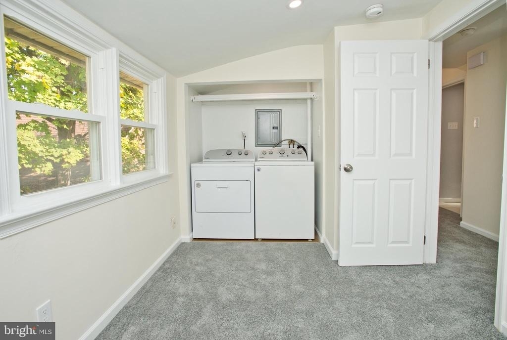 2530 2nd Floor Chestnut Avenue - Photo 6