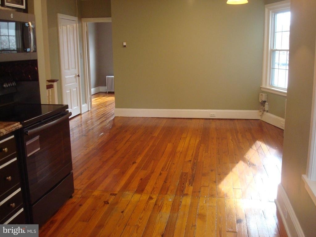 207 Wollerton Street - Photo 25