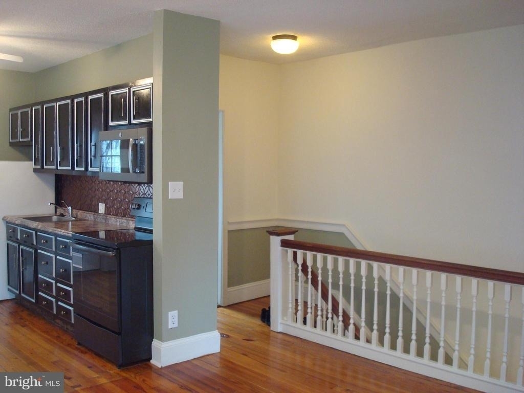 207 Wollerton Street - Photo 23