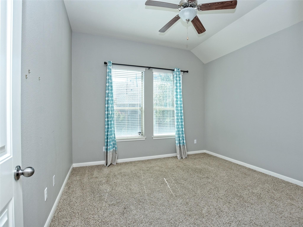 2508 Hilltop Divide Ln - Photo 22