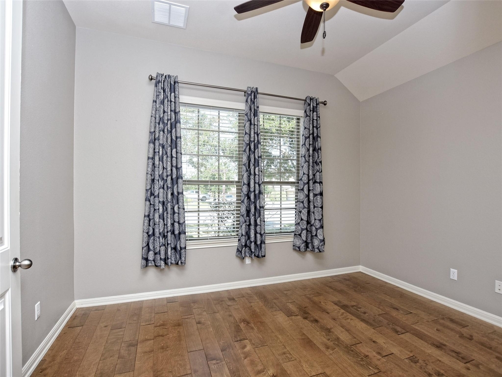2508 Hilltop Divide Ln - Photo 12