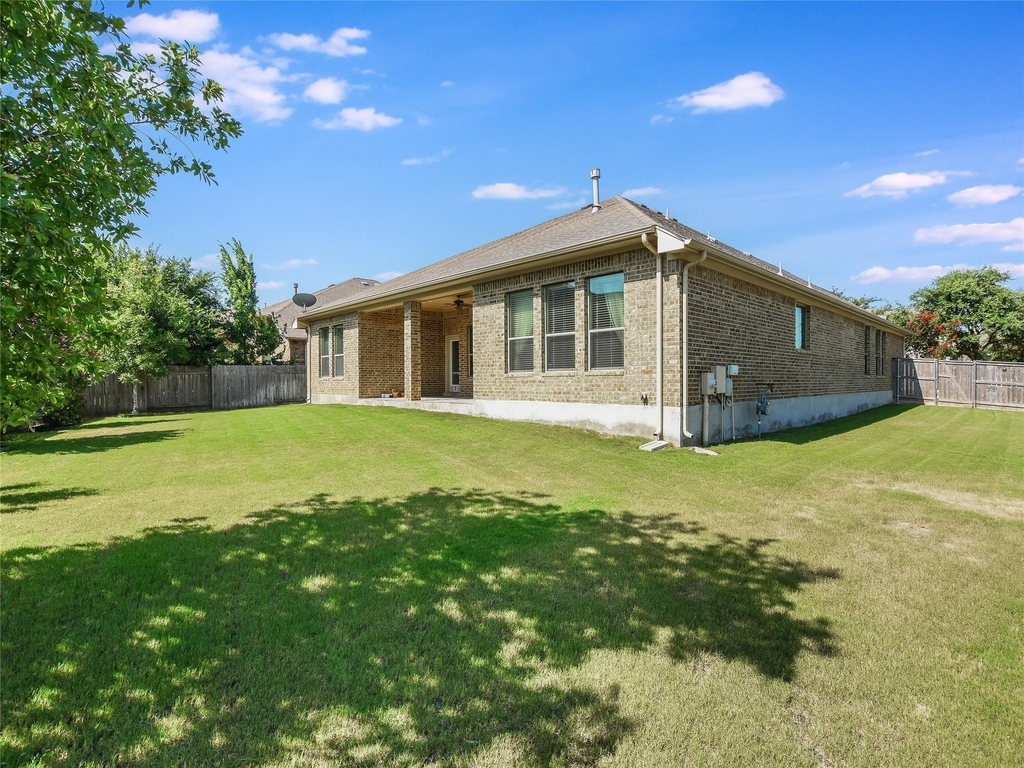 2508 Hilltop Divide Ln - Photo 29
