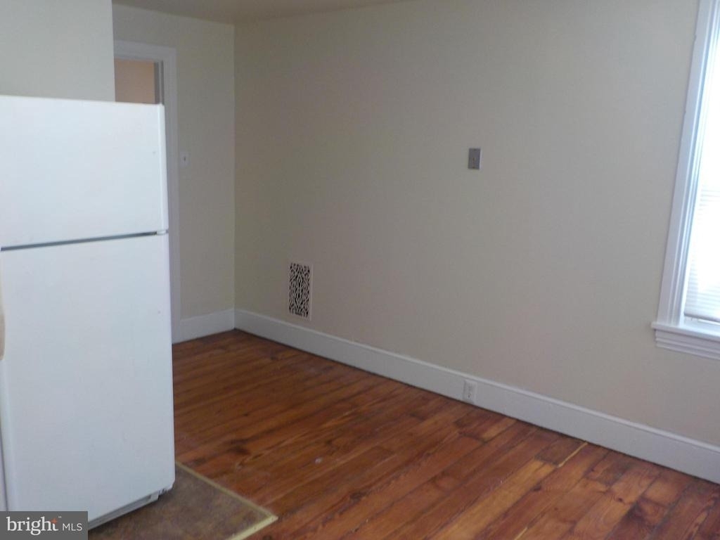 23 7th - Photo 2