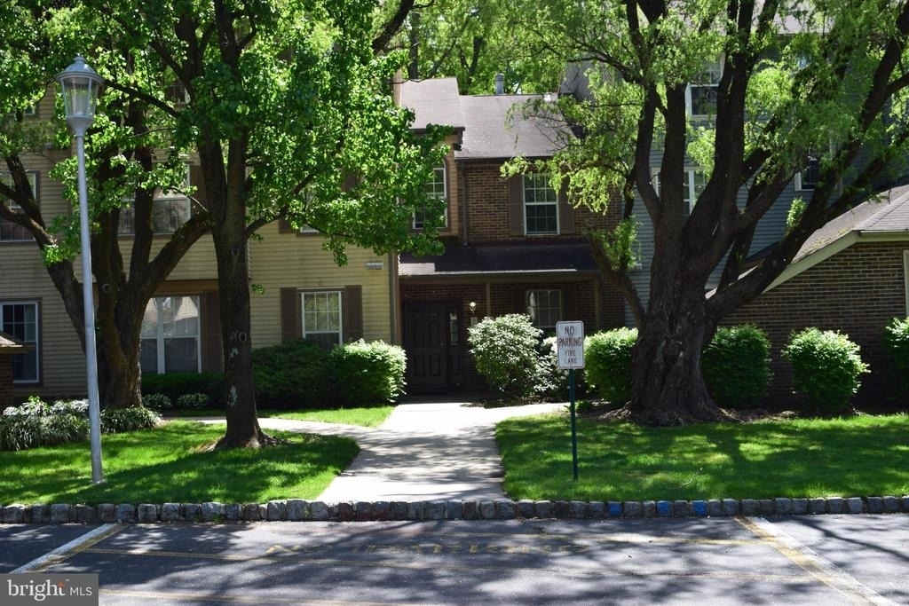 6062 Cedar Court - Photo 6