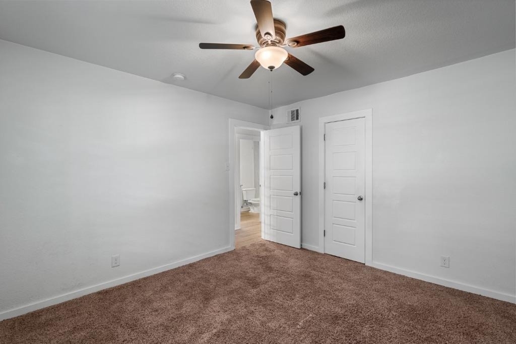 6211 Manor Rd - Photo 11