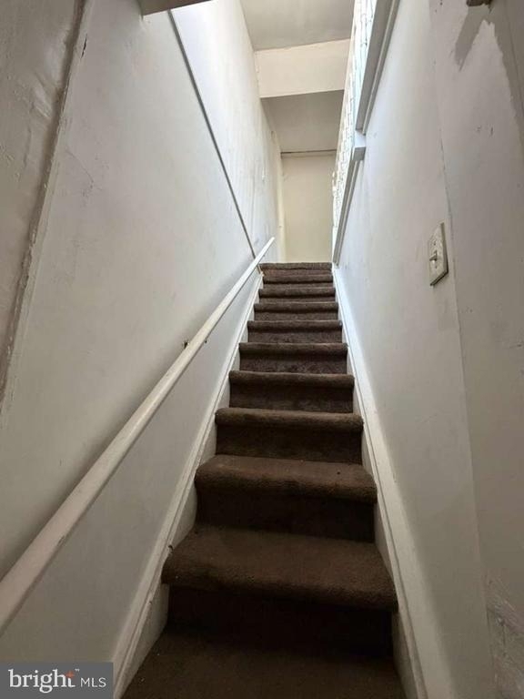 1600 S Broad Street - Photo 2