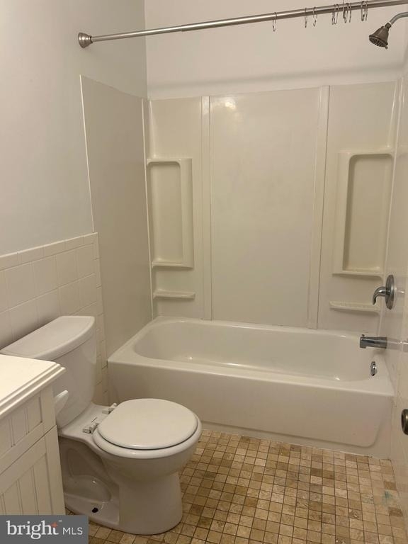 504-506 Cinnaminson Avenue - Photo 11