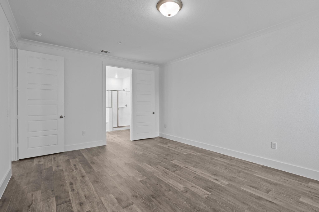 1664 Hillside Terrace - Photo 28