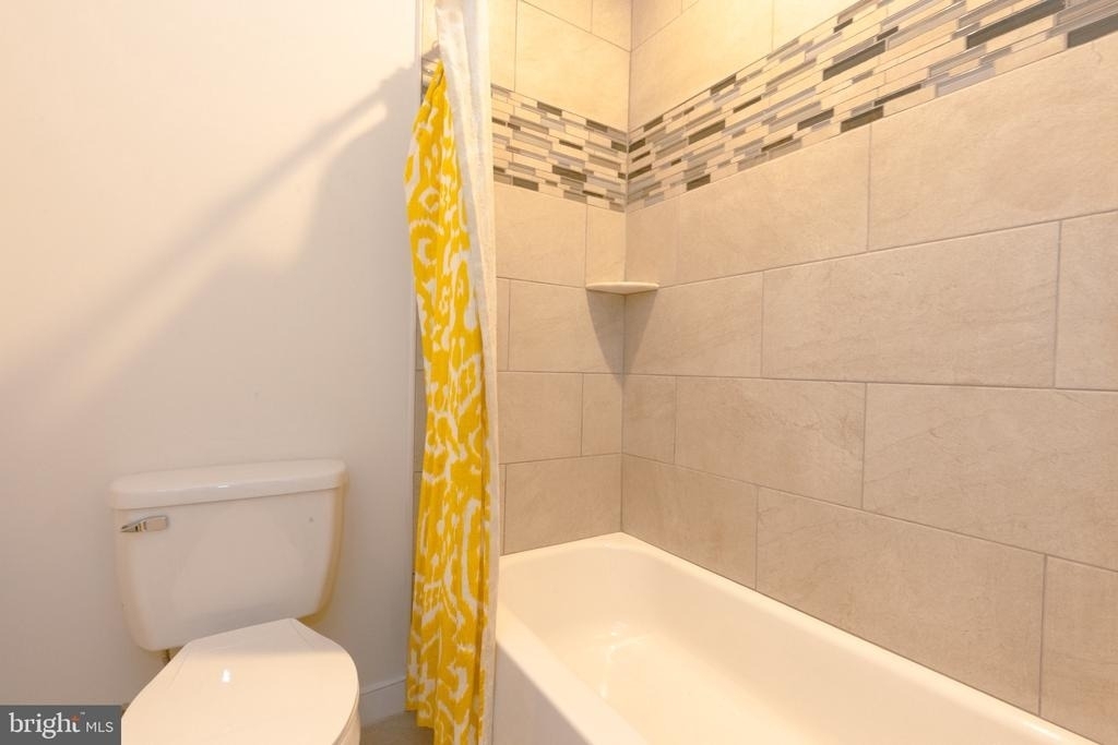 5705 Crestwood Place - Photo 11