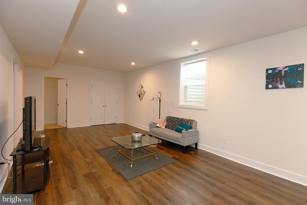 5705 Crestwood Place - Photo 7