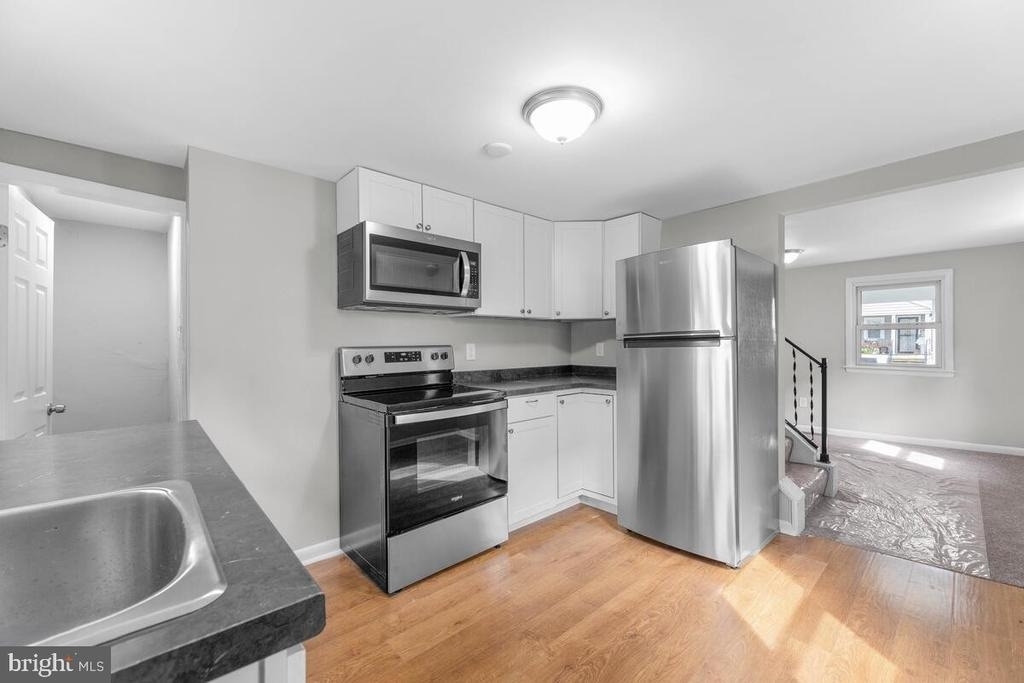 1111 Balboa Avenue - Photo 11