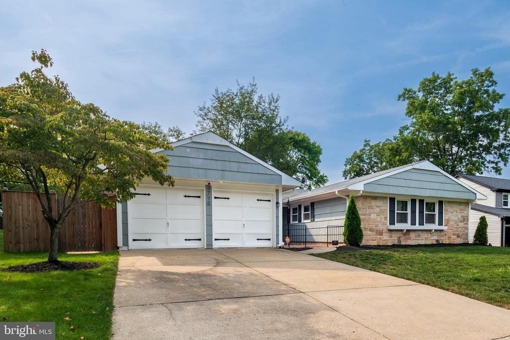 3710 Ivy Hill Lane - Photo 1