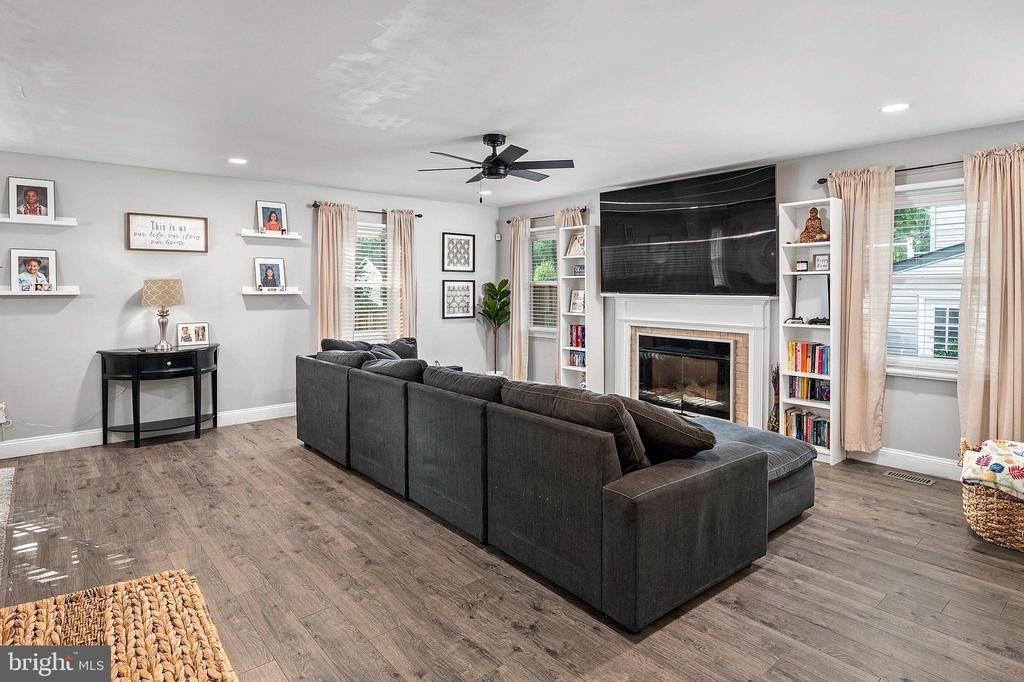 3710 Ivy Hill Lane - Photo 3
