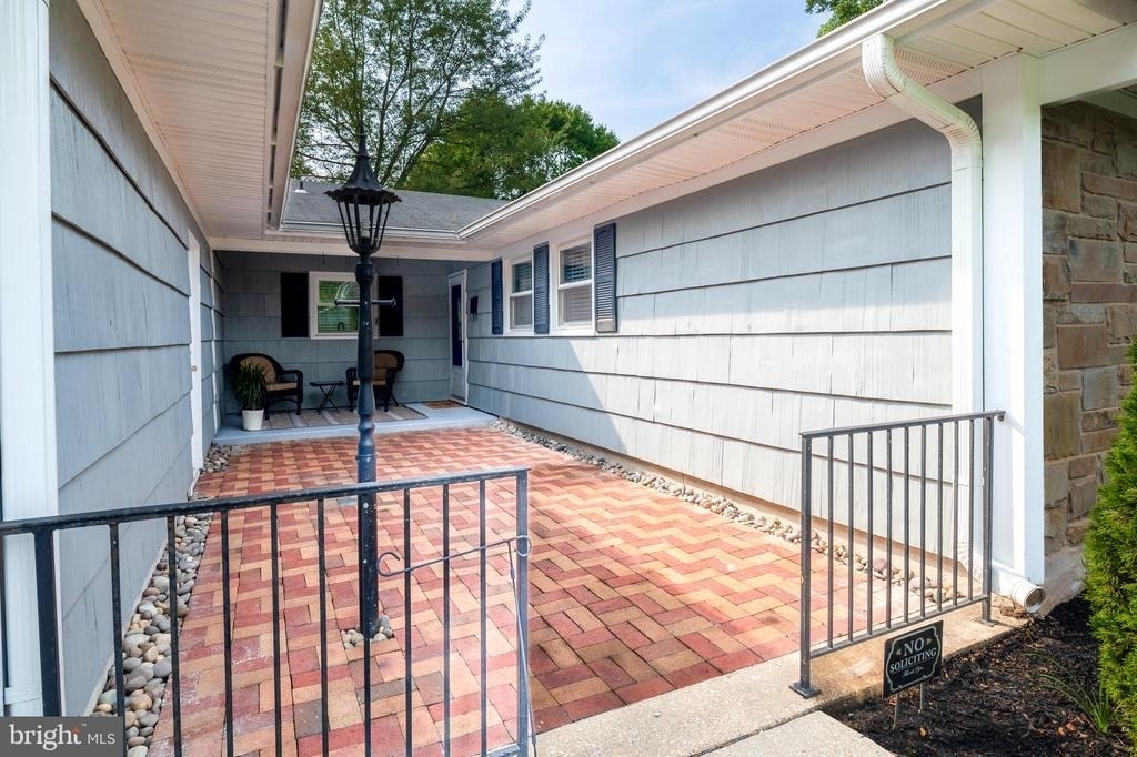 3710 Ivy Hill Lane - Photo 2