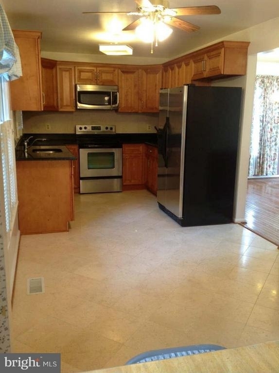 11624 Bootjack Court - Photo 5