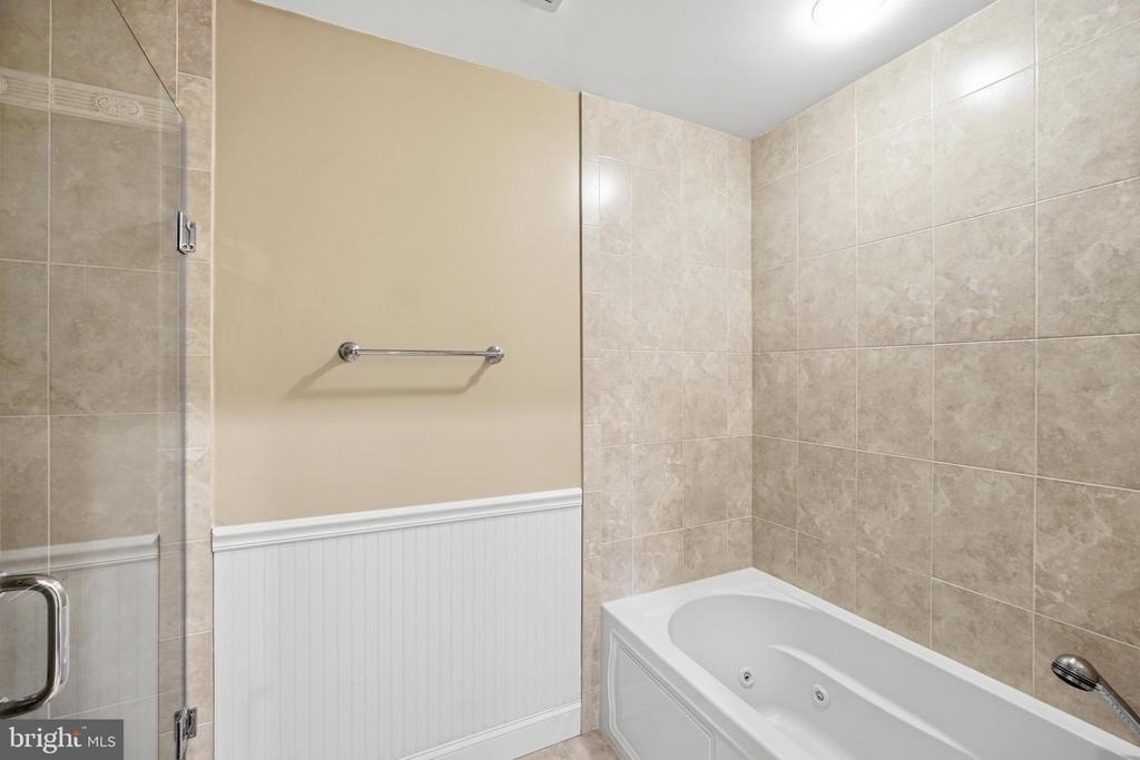 9904 Hall Road - Photo 23