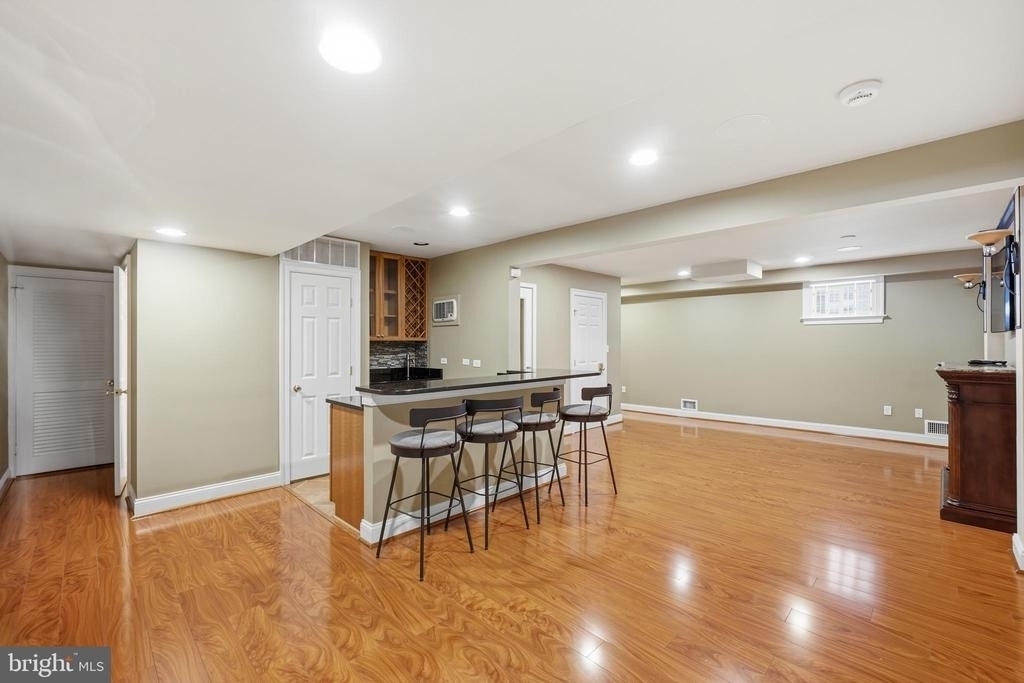 9904 Hall Road - Photo 29