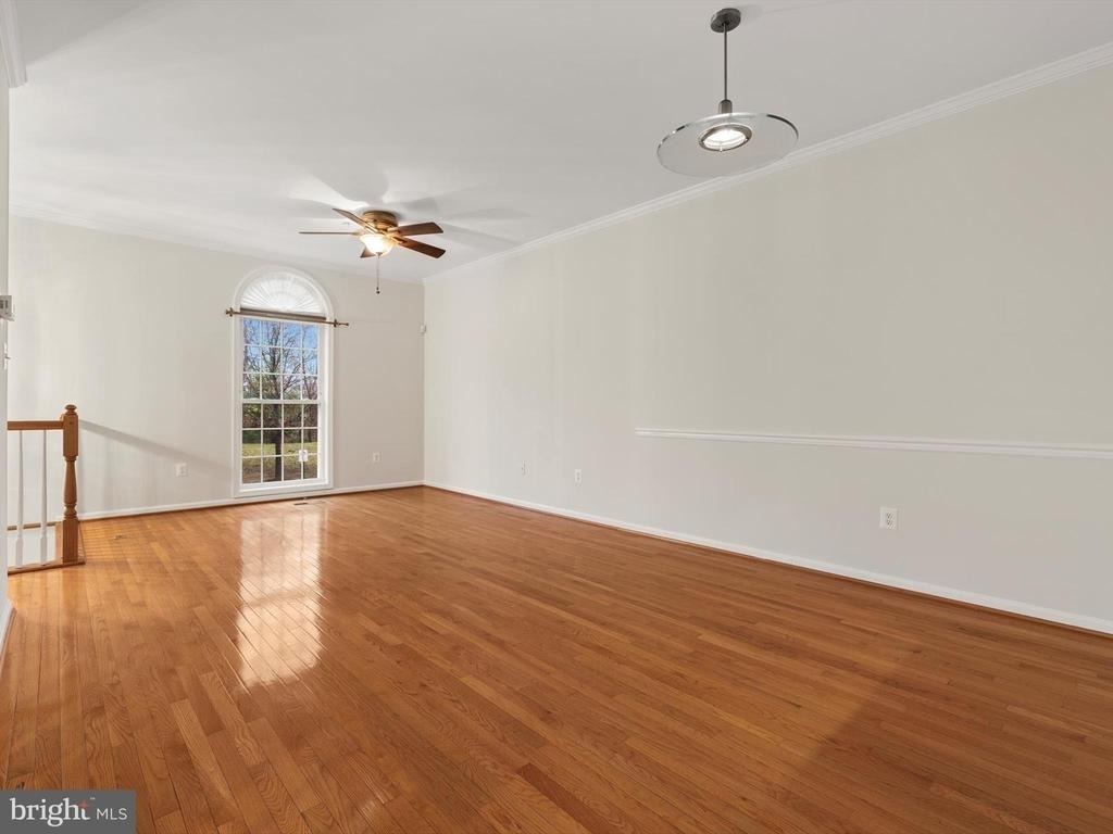 2807 Cornet Court - Photo 8