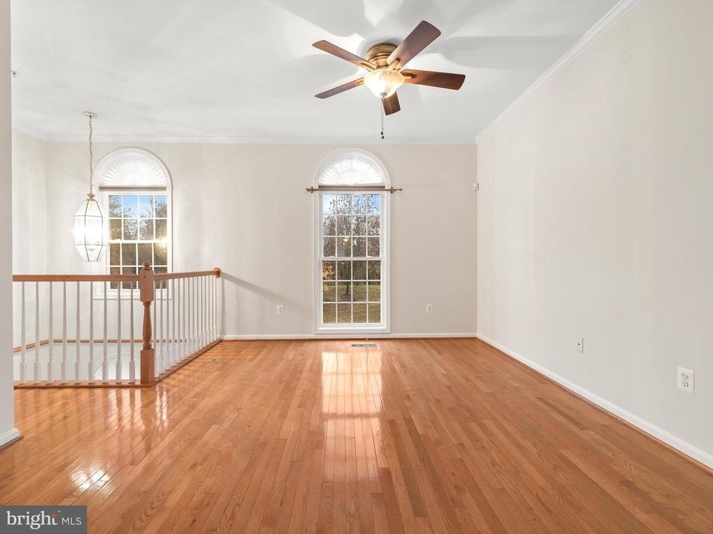 2807 Cornet Court - Photo 7