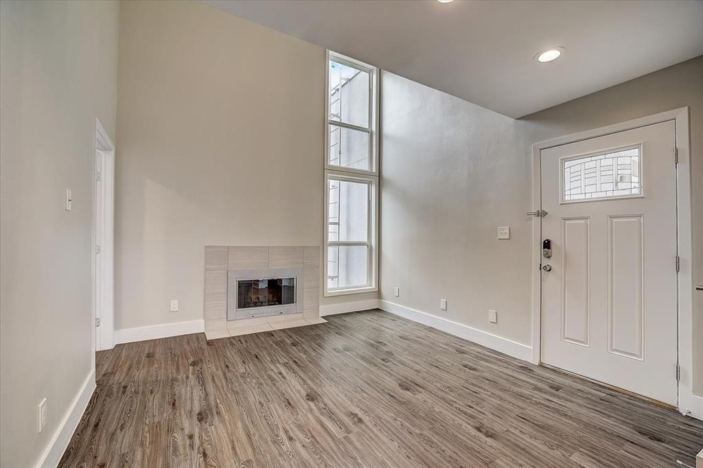 935 La Posada Dr - Photo 5