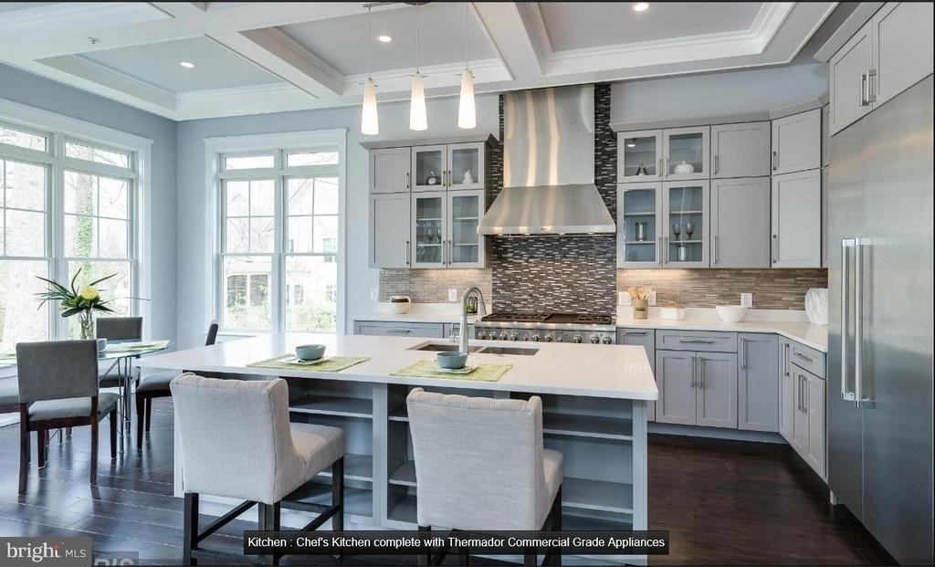 9814 Fernwood Road - Photo 8