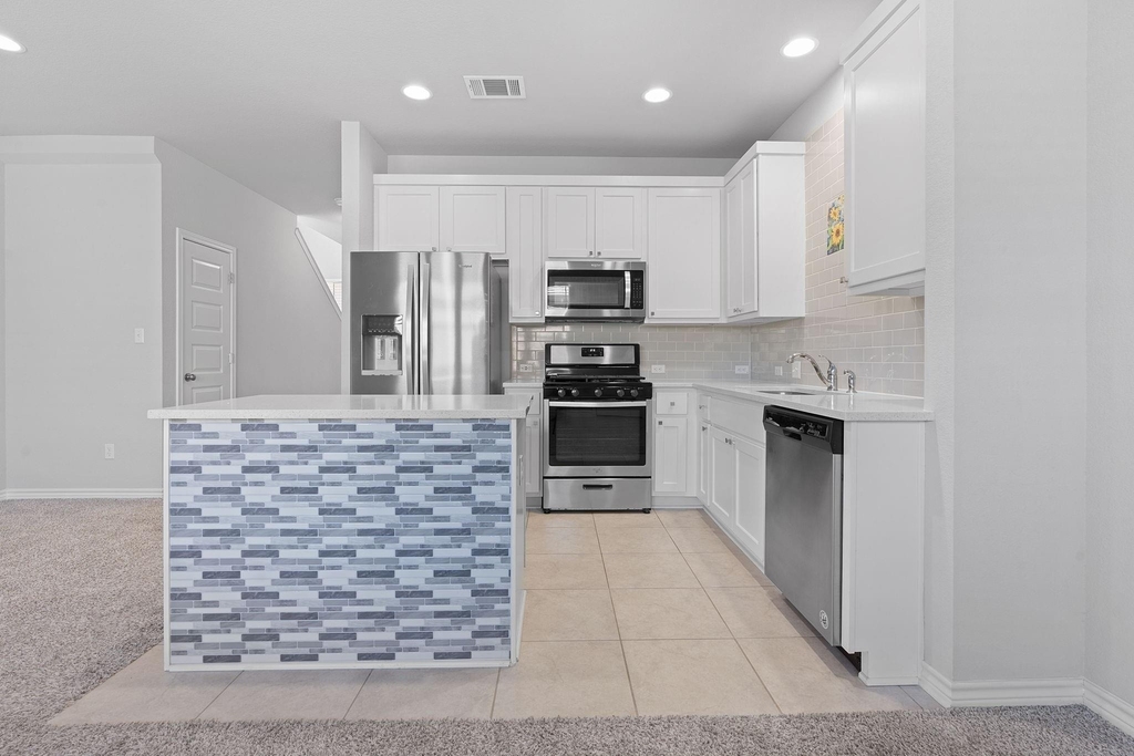 1828 Arendale Dr - Photo 14