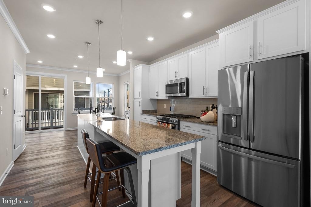 16154 Bowery Street - Photo 8