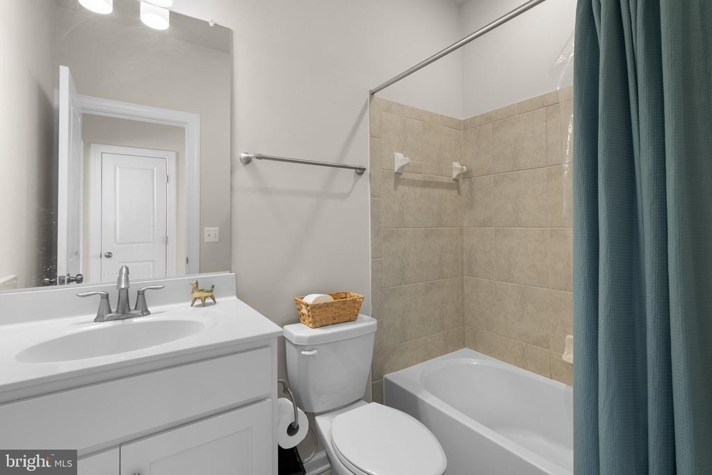 16154 Bowery Street - Photo 19