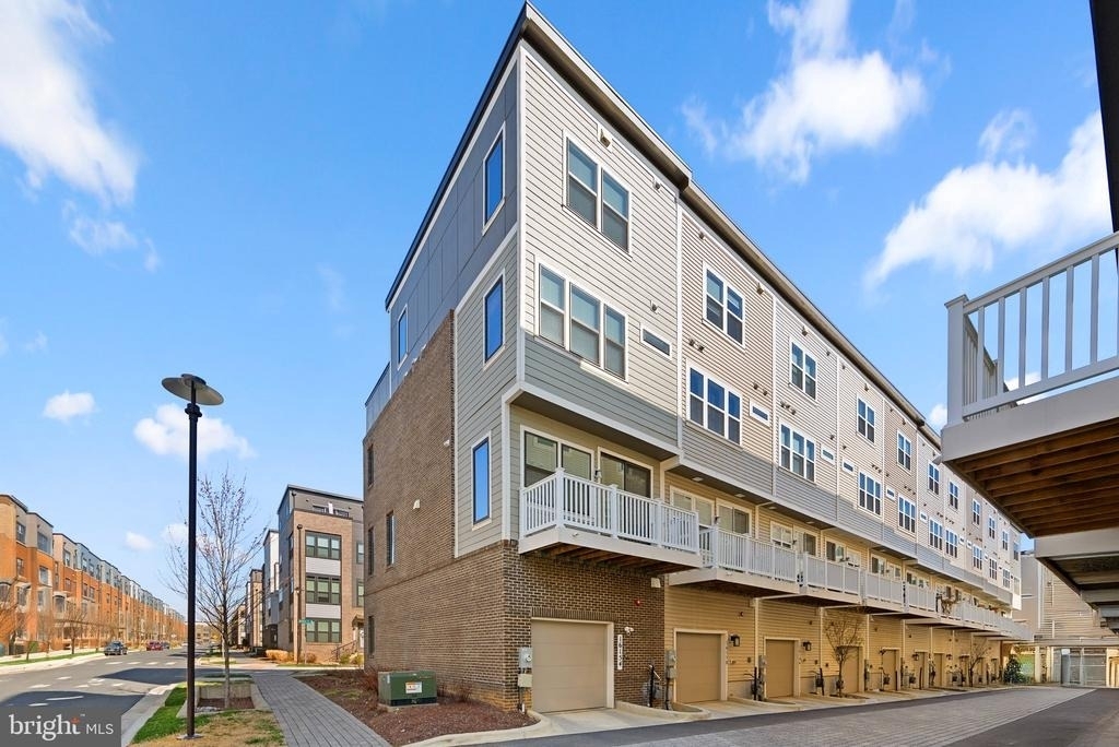 16154 Bowery Street - Photo 28