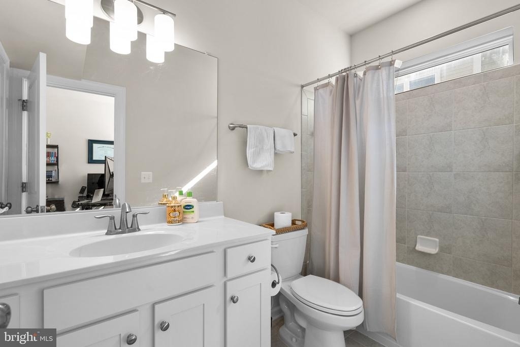 16154 Bowery Street - Photo 22