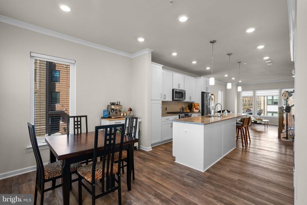 16154 Bowery Street - Photo 11