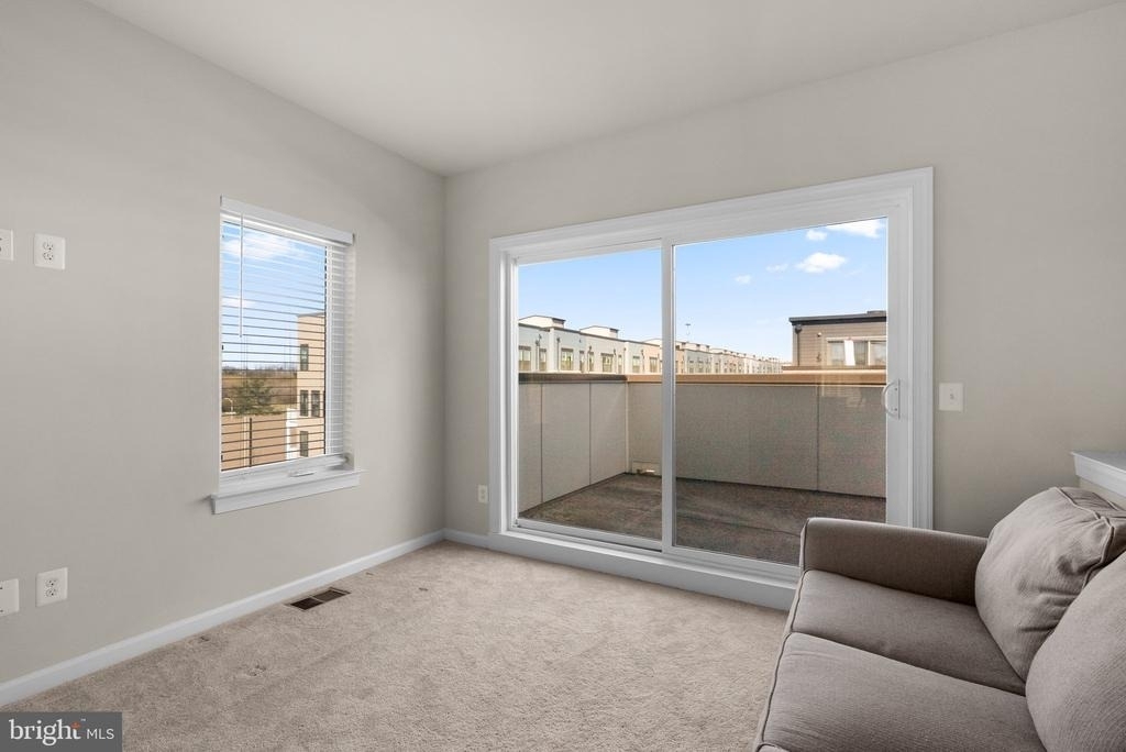 16154 Bowery Street - Photo 24