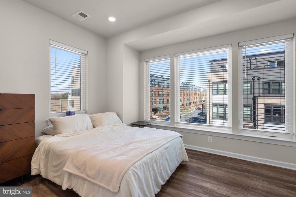 16154 Bowery Street - Photo 17