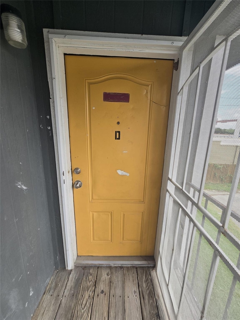 7417 Vintage Hills Dr - Photo 1