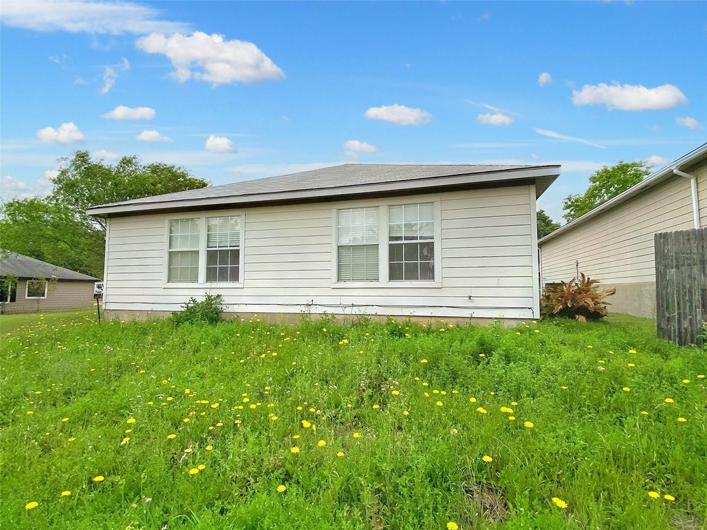 1149 Mira Loma Ln - Photo 20