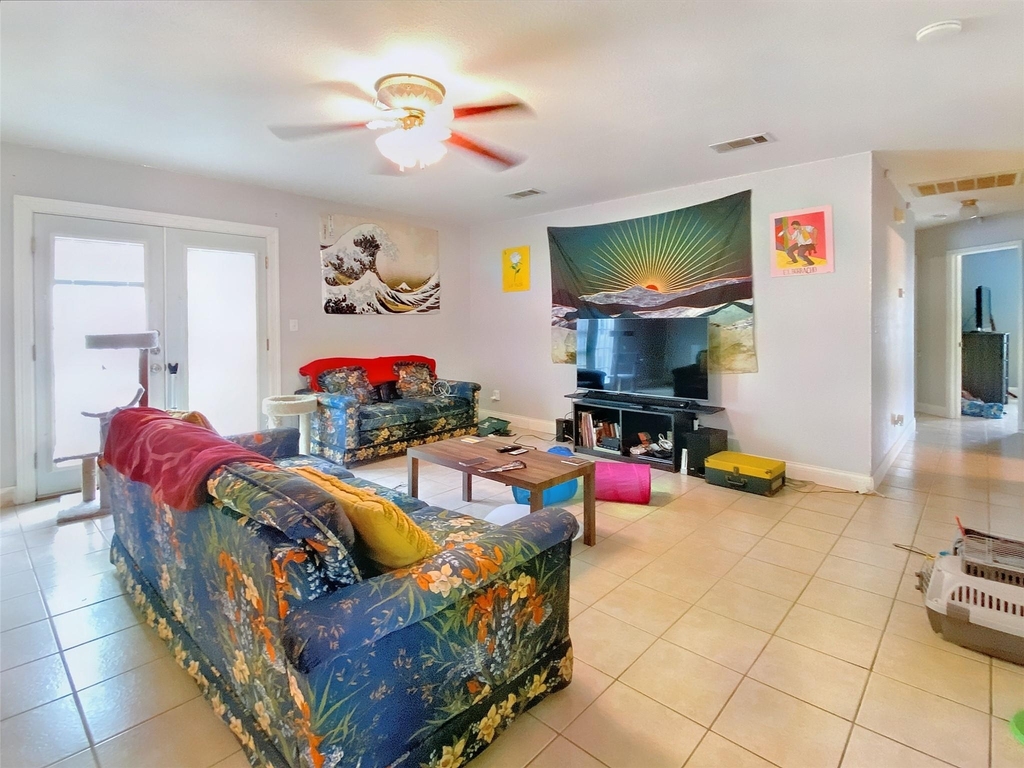 1149 Mira Loma Ln - Photo 3