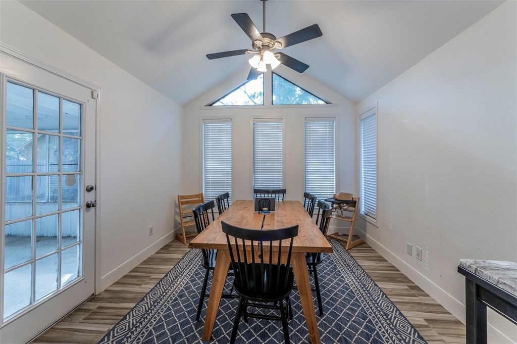 2126 River Hollow Dr - Photo 16