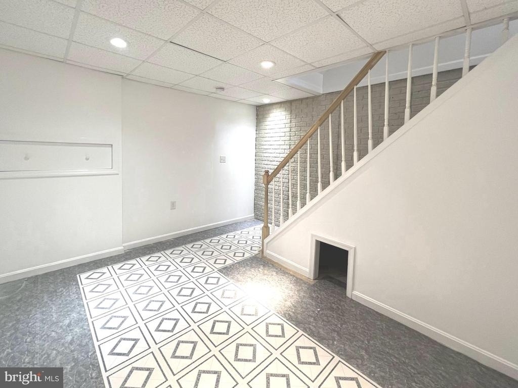 513 Willow Avenue - Photo 13