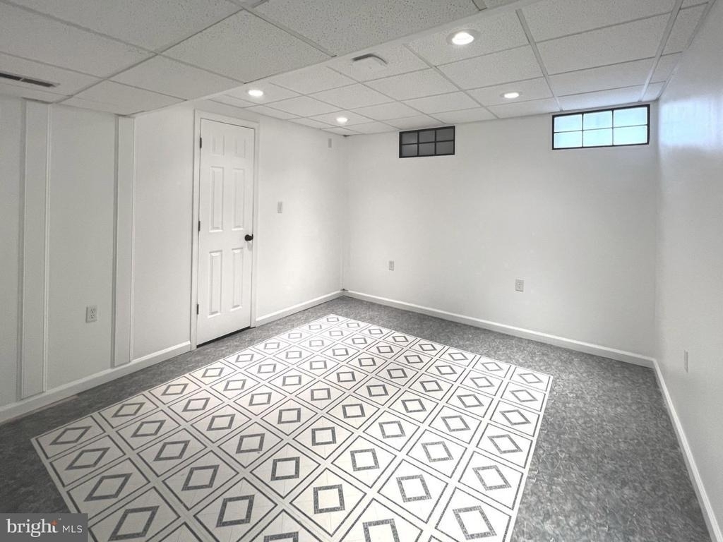 513 Willow Avenue - Photo 14