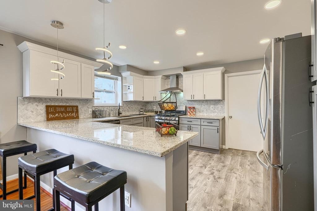 3645 Glengyle Avenue - Photo 6