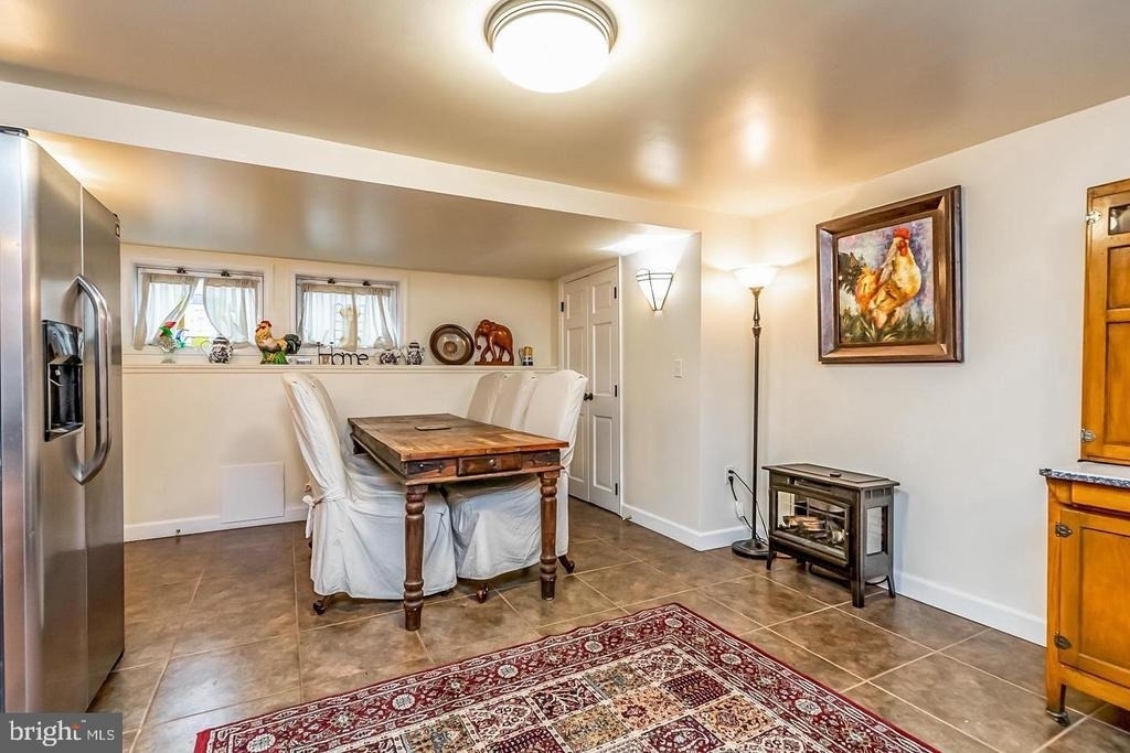 335 Drew Street - Photo 6